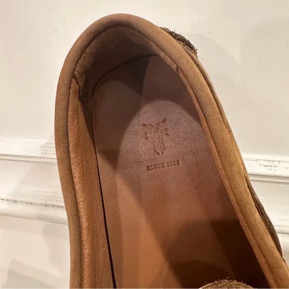 Frye 8D Brown Suede Loafers with Moccasin Style
